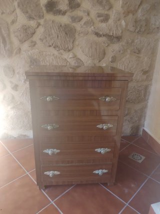 Mueble Máquina de Coser Alfa Antigua