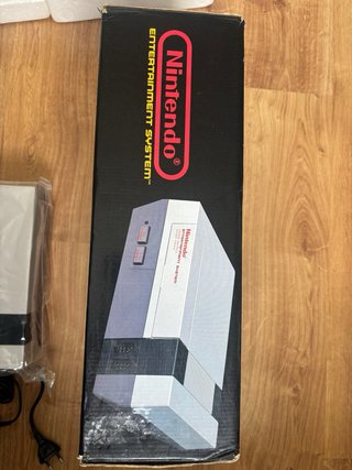 Consola NES Primera Edición completa y muy rara.