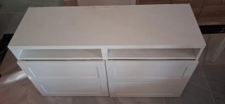 Mueble aparador blanco con cajones
