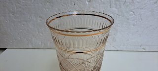 Splendido vaso in cristallo, caratterizzato