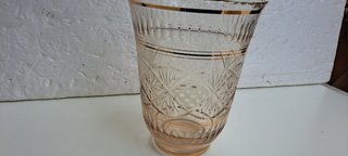 Splendido vaso in cristallo, caratterizzato
