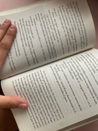 Libro la historia de iqbal