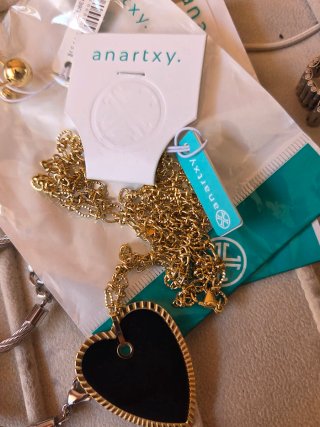 Collana Anartxy cuore nero oro
