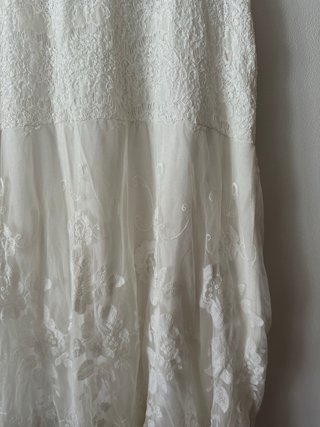 Vestido blanco ibicenco con encaje