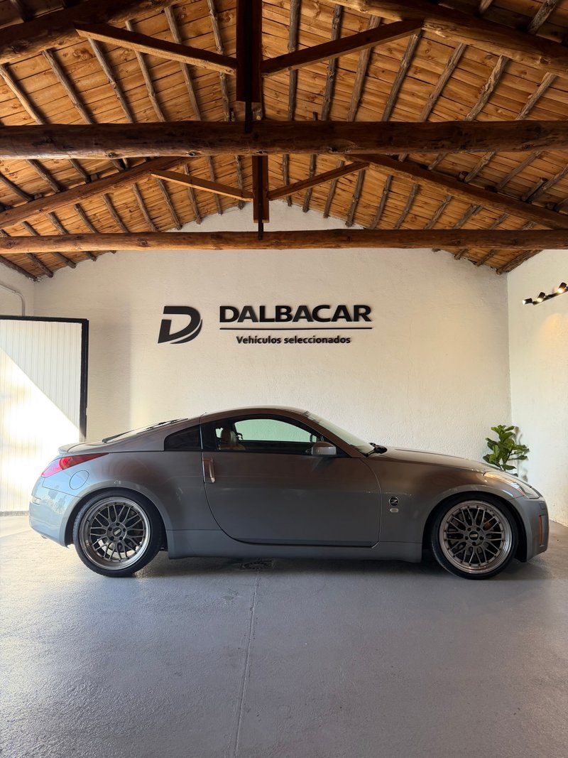 Nissan 350Z 2003 - foto 1