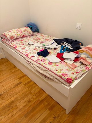 Letto a castello con rete e materassi