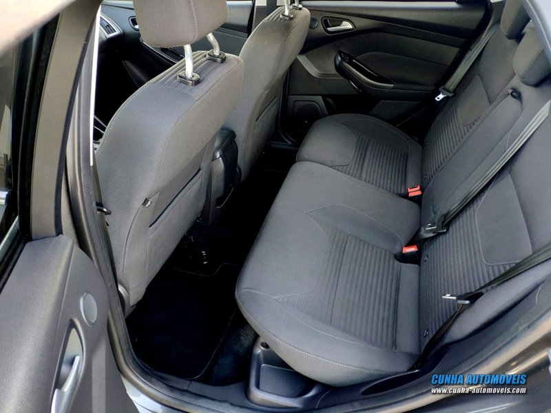 Ford Focus 2015 - foto 1