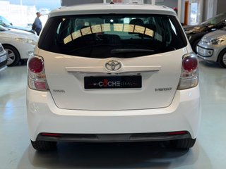 Toyota Verso 2014 SKYVIEW