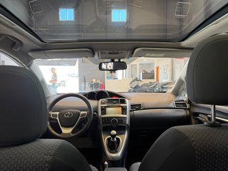 Toyota Verso 2014 SKYVIEW