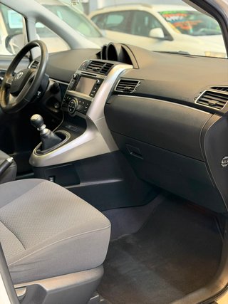 Toyota Verso 2014 SKYVIEW
