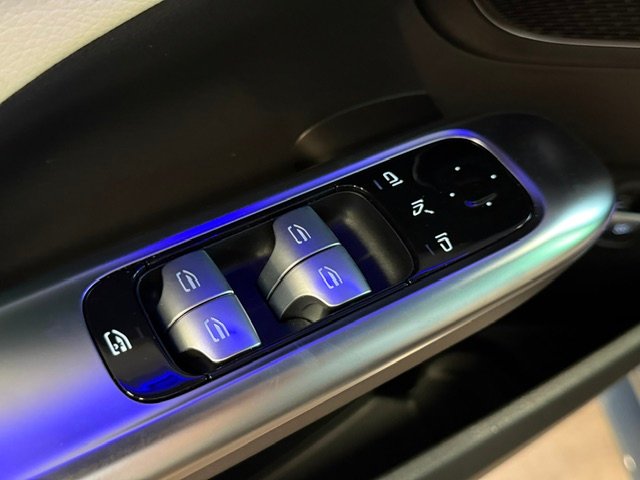 Mercedes-Benz Clase C 2022, foto 23