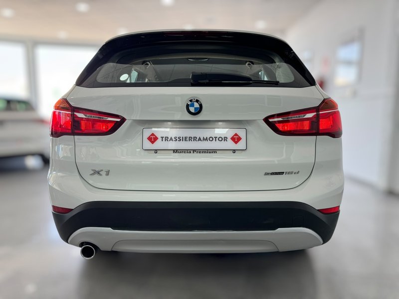 BMW X1 2018, foto 16