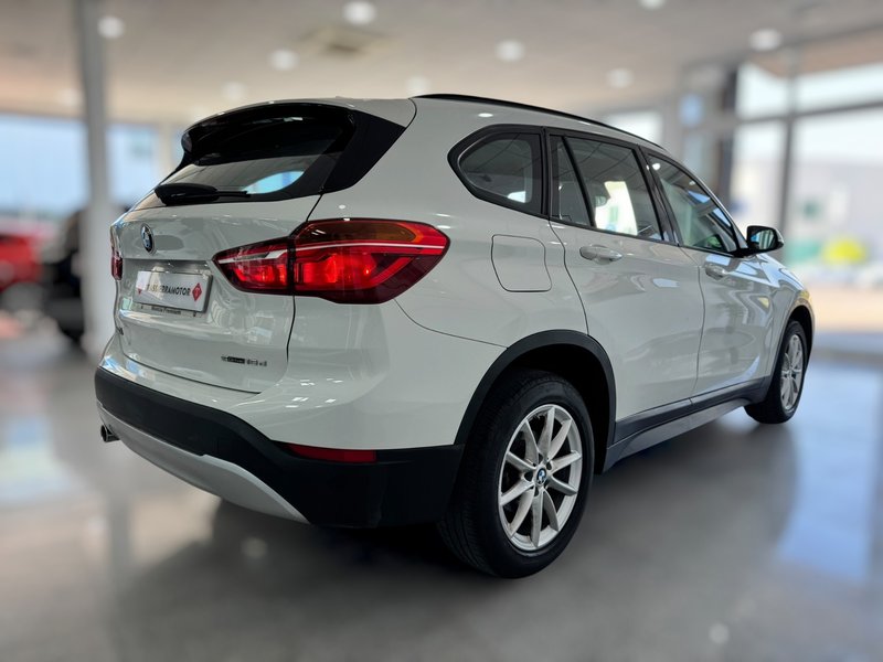 BMW X1 2018, foto 21