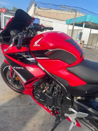 Honda CBR500R 2022