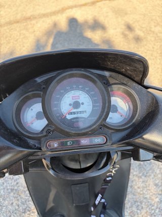 Aprilia SR 50 Scooter Negra