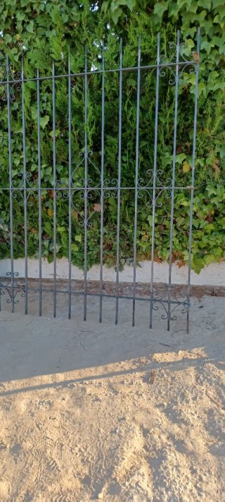 Reja hierro macizo 1.70x2.18m