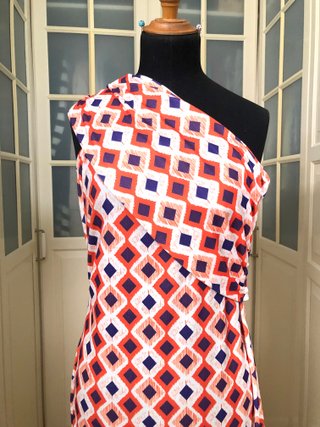 Vestido midi asimétrico talla L (40/42).