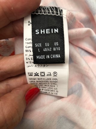 Vestido midi asimétrico talla L (40/42).