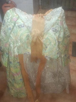 Traje de Fallera Oro y Verde