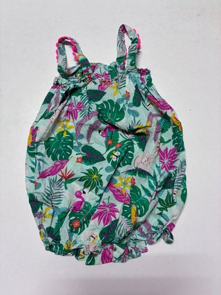 Pijama muy fresquito 6-9M estampado tropicales