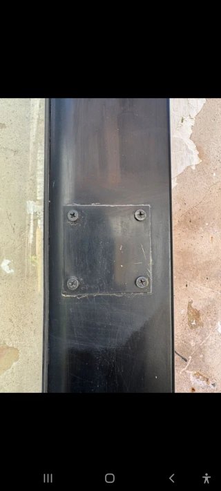 Puerta aluminio negro y cristal