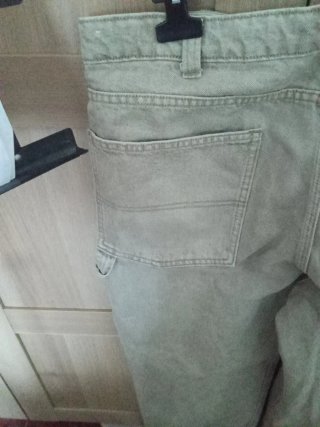 Pantalón jogger chico beige