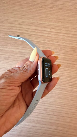 iPhone 12 Pro Max 256GB + Apple Watch SE 40mm
