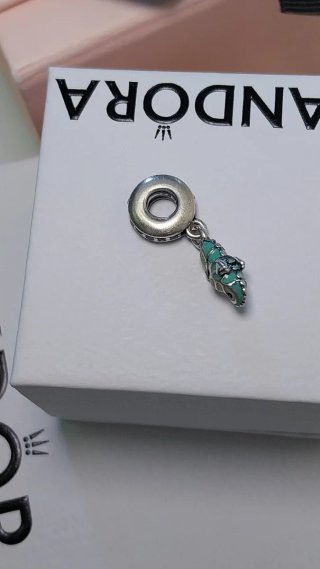 Charm Pandora Caballito de Mar.