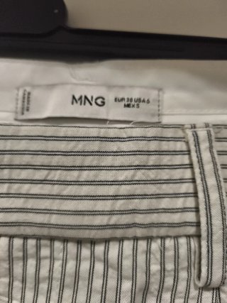 Pantalones rayas Mango Talla M
