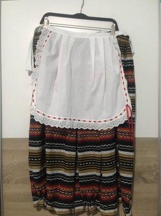 Falda tradicional Pastoreta multicolor