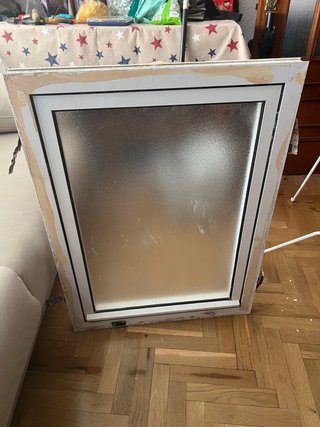 Ventana abatible translúcida 60x80cm