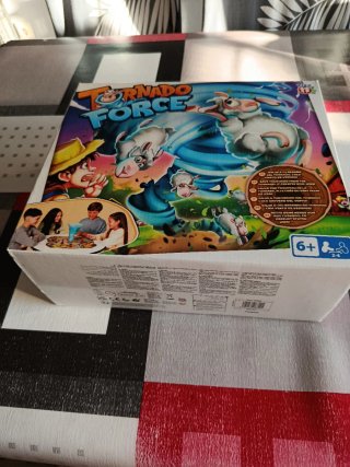 Juego De Mesa Tornado Force Play Fun Como Nuevo
