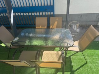 MESA TERRAZA CON 6  SILLAS
