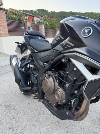 VOGE 625 R Naked Negra