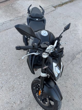 VOGE 625 R Naked Negra