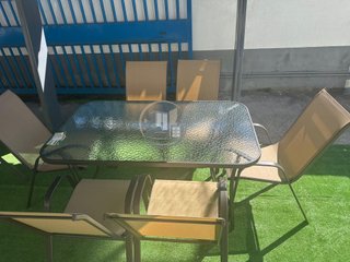 MESA TERRAZA CON 6  SILLAS