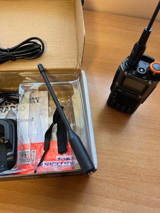 Walkie Quansheng UV-K6 Emisora Dual Band