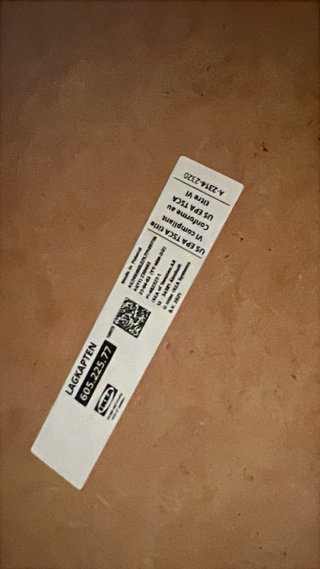 Escritorio IKEA verde patas negras