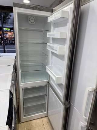 Nevera Liebherr con garantía