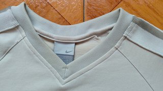Camiseta Nike Beige Manga Corta
