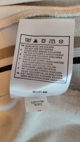 Camiseta Nike Beige Manga Corta