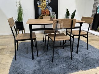 MESA CON 4 SILLAS