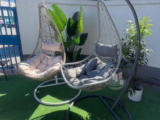 Silla Mecedora Colgante con Cesta Gris