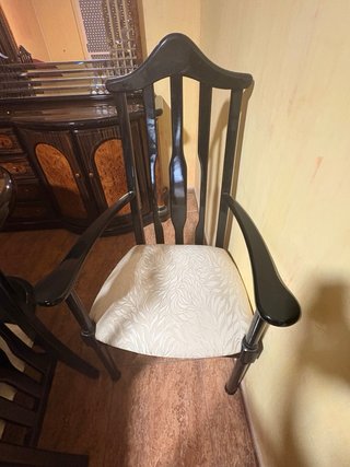 Comedor completo de madera y cristal
