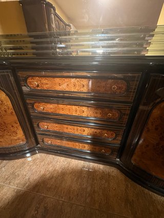 Comedor completo de madera y cristal