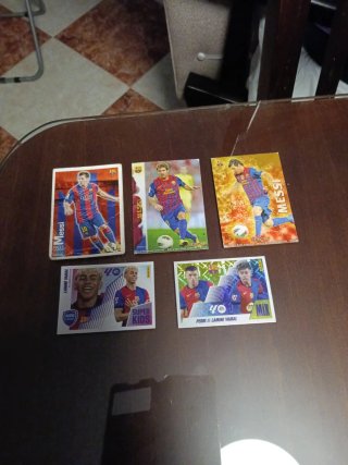 Lotazo de cromos Adrenalyn Panini y megacracks .