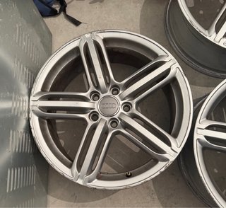Llantas Audi 18 Pulgadas 225 NEGOCIABLE