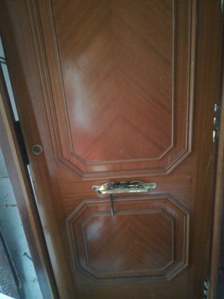 Puerta blindada madera con marco