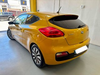 KIA ProCeed 2016 1.6 CRDI 136cv 6vel 3p