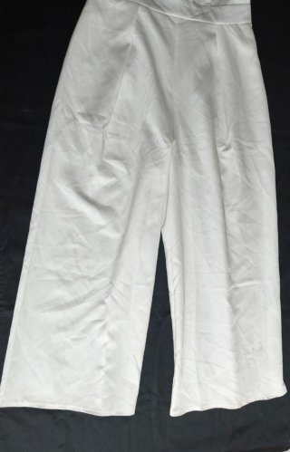 Mono blanco tirantes